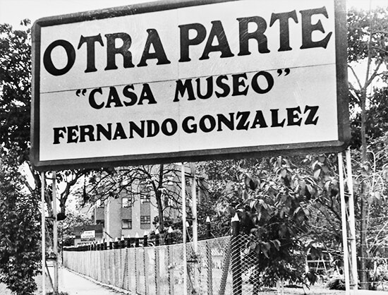 Primera valla de la Casa Museo Otraparte (1987)
