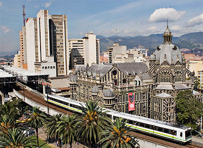 Comportamientos estéticos de los usuarios
adentro y afuera del Metro del Medellín