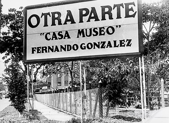 Foto de la valla original de Otraparte