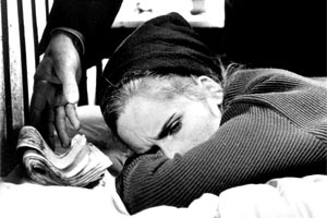 La vergüenza - Ingmar Bergman